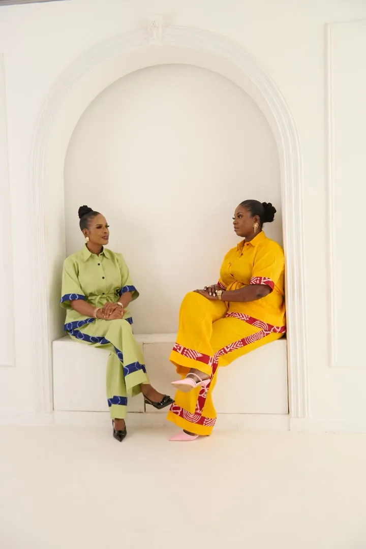 ITURA_in her ease. Linen 2 piece